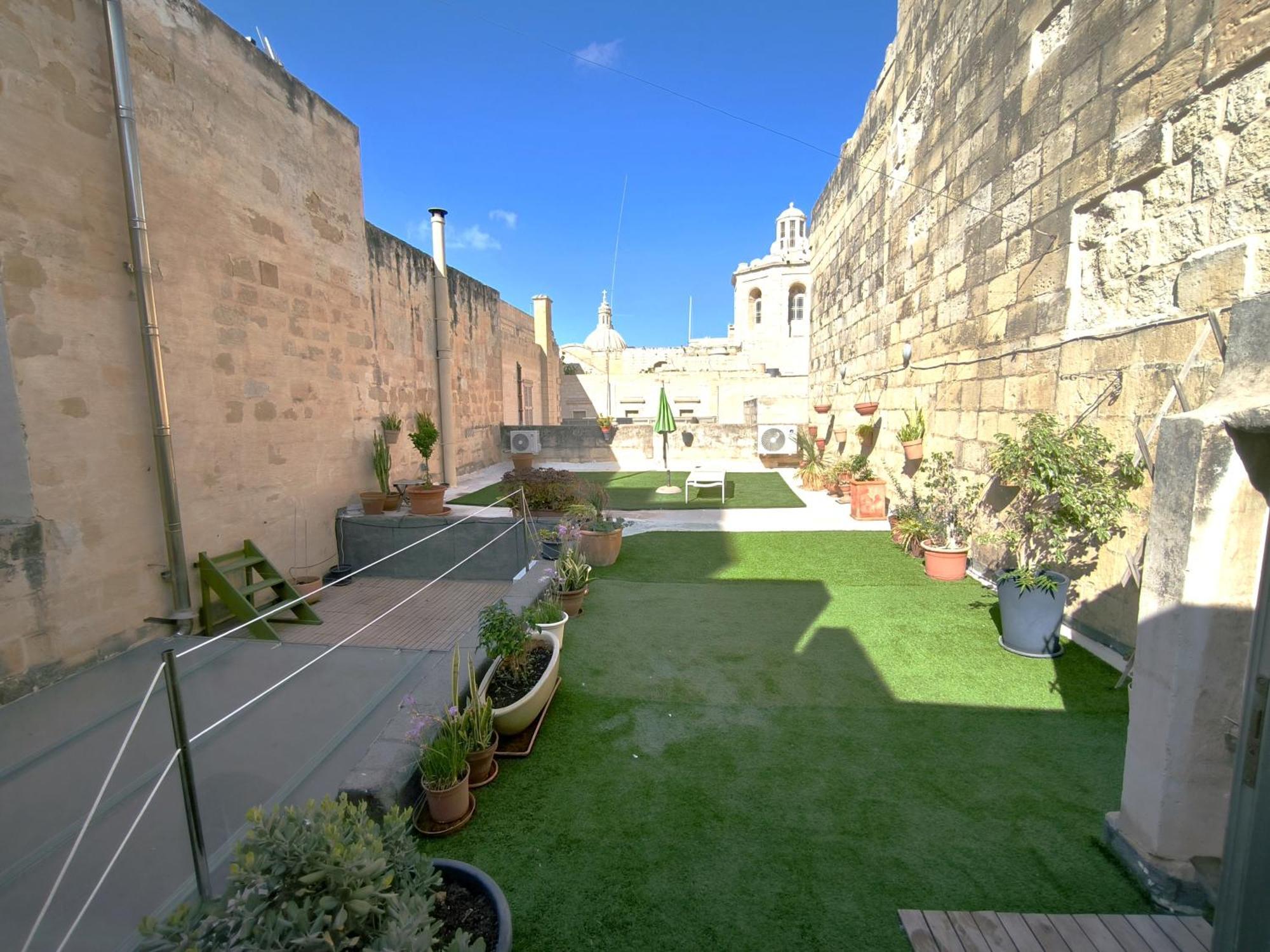 Stunning Valletta 3 Bedroom Town House ภายนอก รูปภาพ