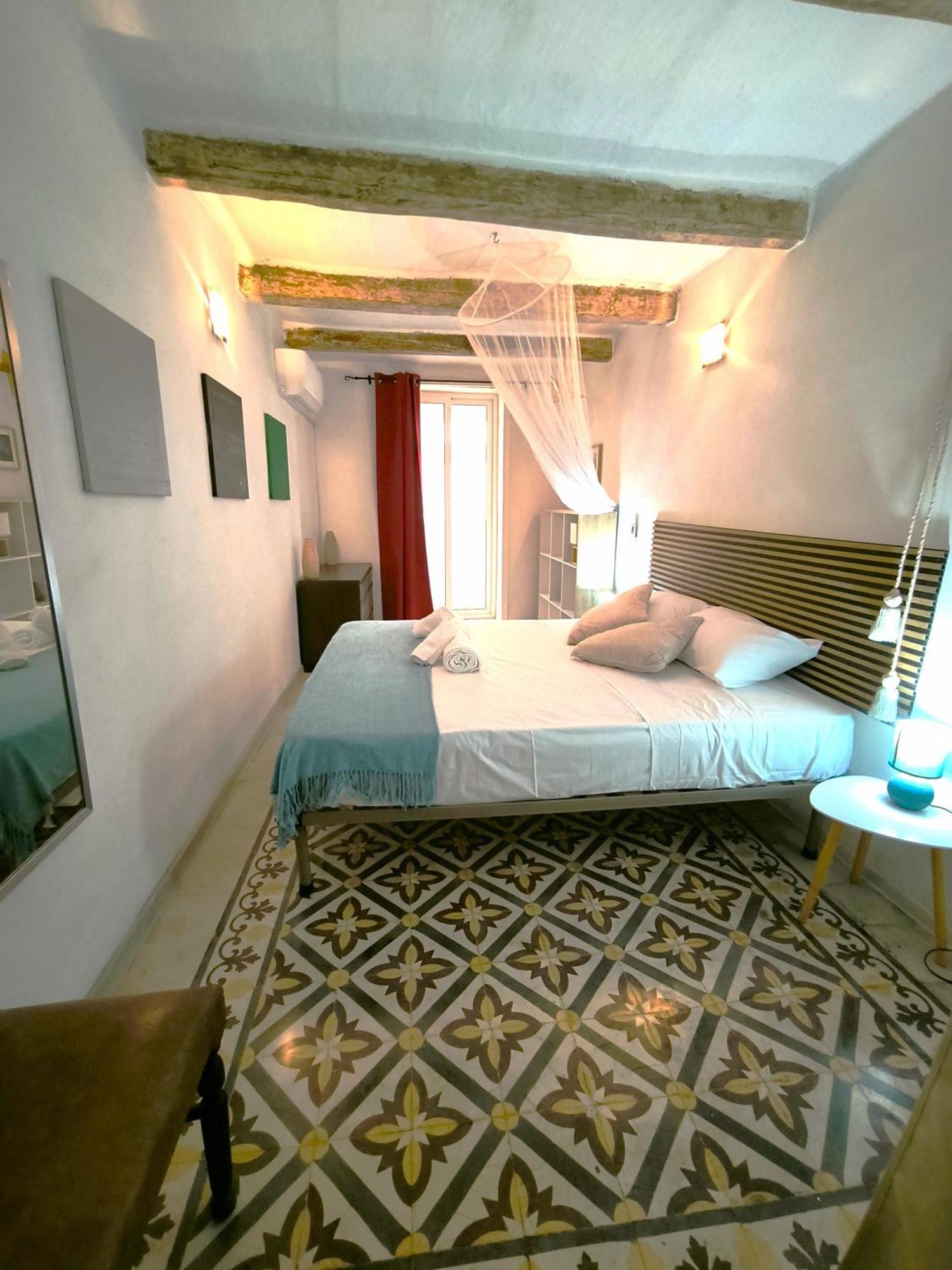 Stunning Valletta 3 Bedroom Town House ภายนอก รูปภาพ