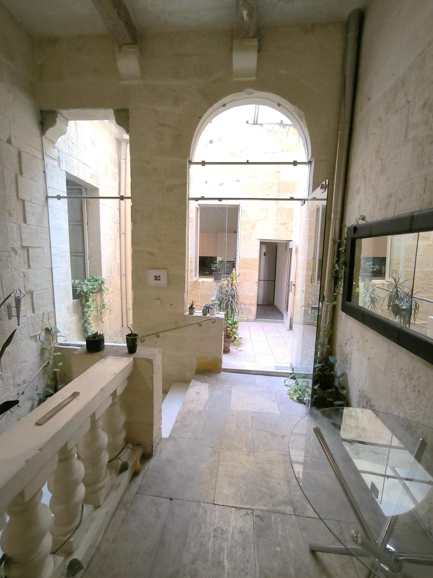 Stunning Valletta 3 Bedroom Town House ภายนอก รูปภาพ